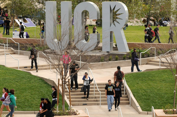 UCR sign on campus