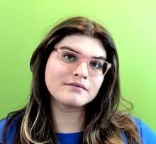 Portrait photo of Sara Hovda.
