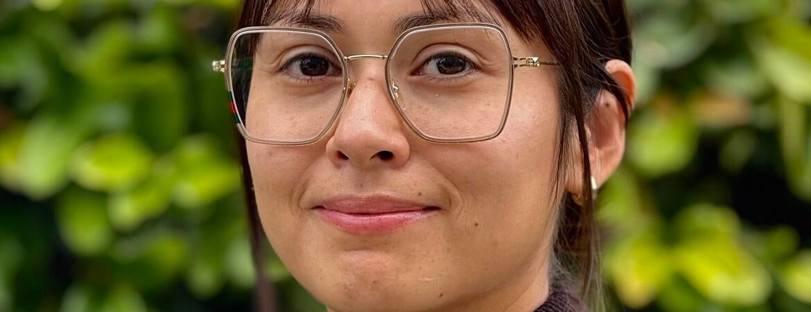 Portrait photo of Stacy Flores.