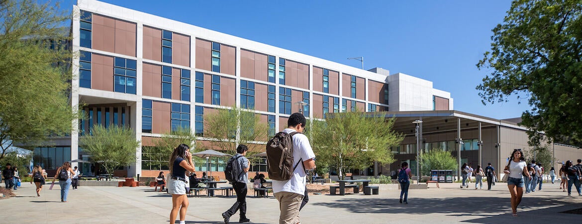 Students in front of UTLF 
