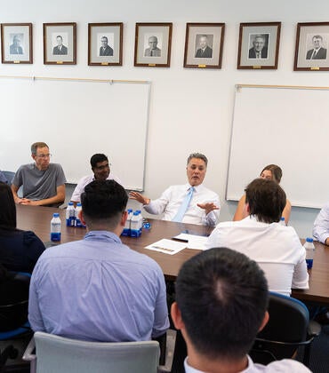 Mark Takano addresses UCR physicists