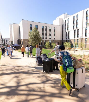 move-in weekend