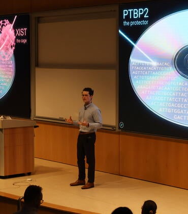 Student presents at Grad Slam