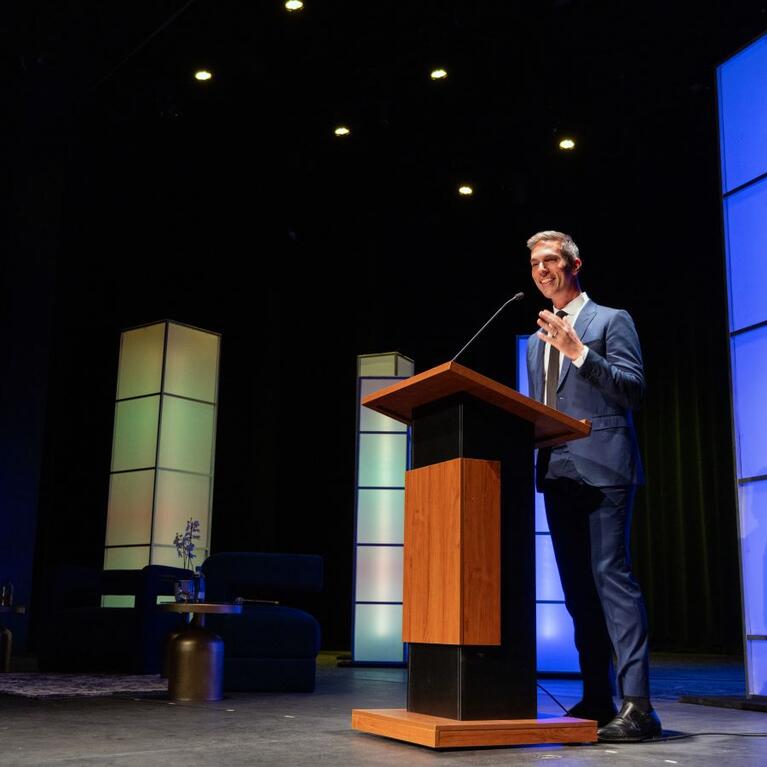 Ari Shapiro