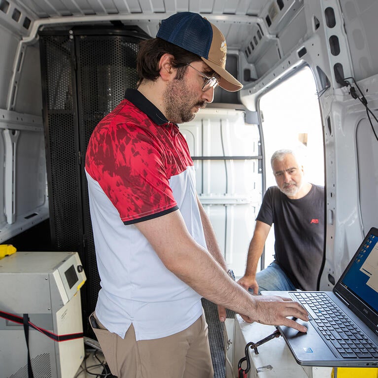 Hydrogen fuel van emission testing