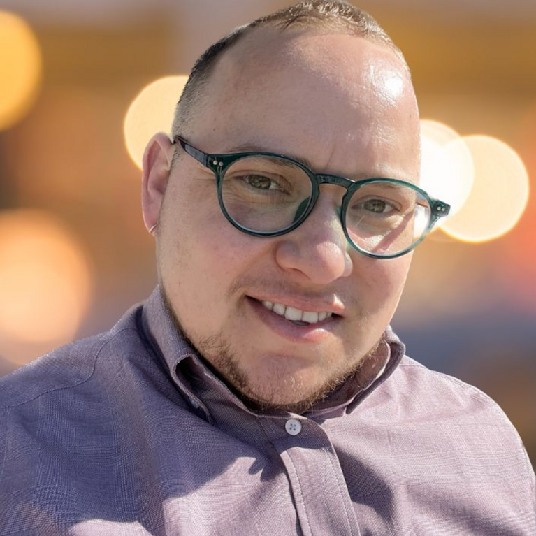 Portrait shot of Jack Cáraves.