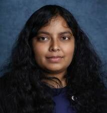 Portrait photo of Deepa Ramamurthy.