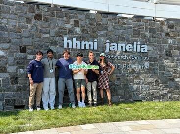 Axel Busch Castro with other HHMI fellows