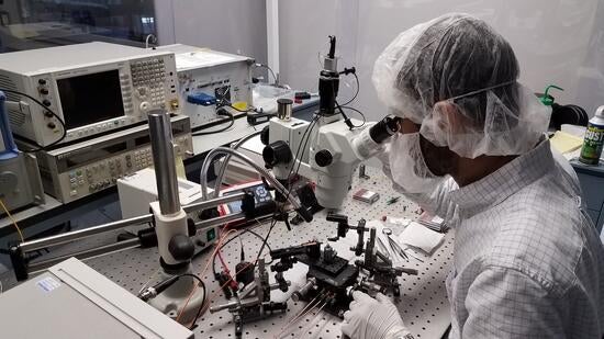 Hossein Taheri in the laboratory