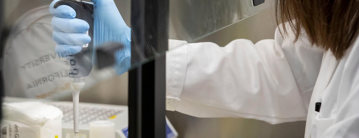 covid testing lab